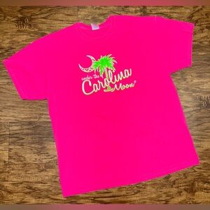 Under the Carolina Moon Tee Size XL